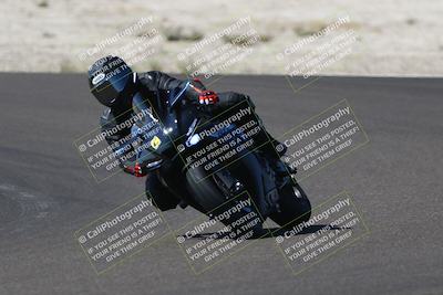 media/Sep-21-2025-TrackDaz (Sun) [[277c75b276]]/C Group/1140pm (Turn 3)/